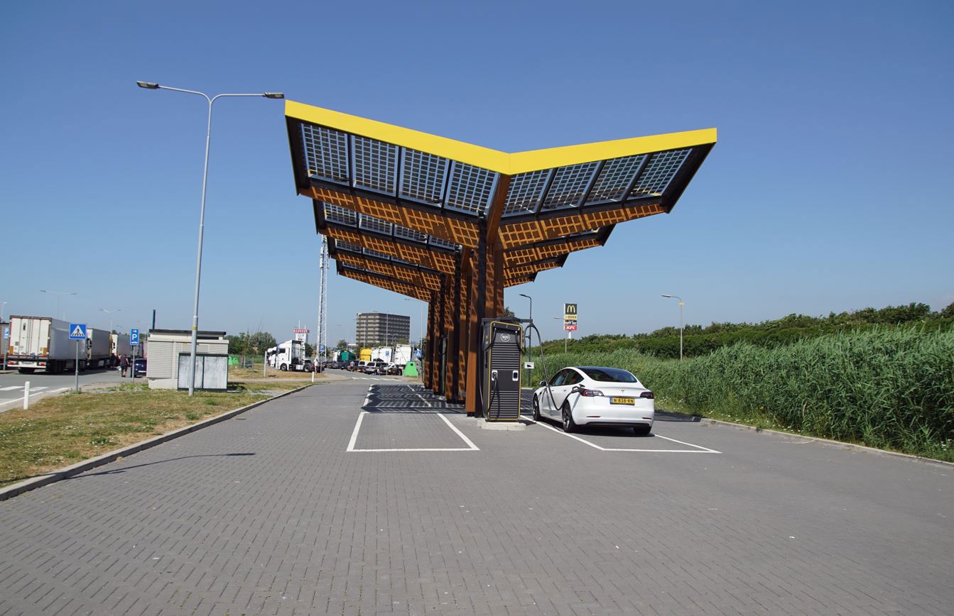 De hobbelige weg van Fastned naar duizend laadstations in 2030